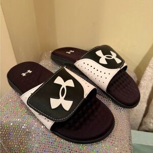 Youth Under Armour Black & White Slides-size 4